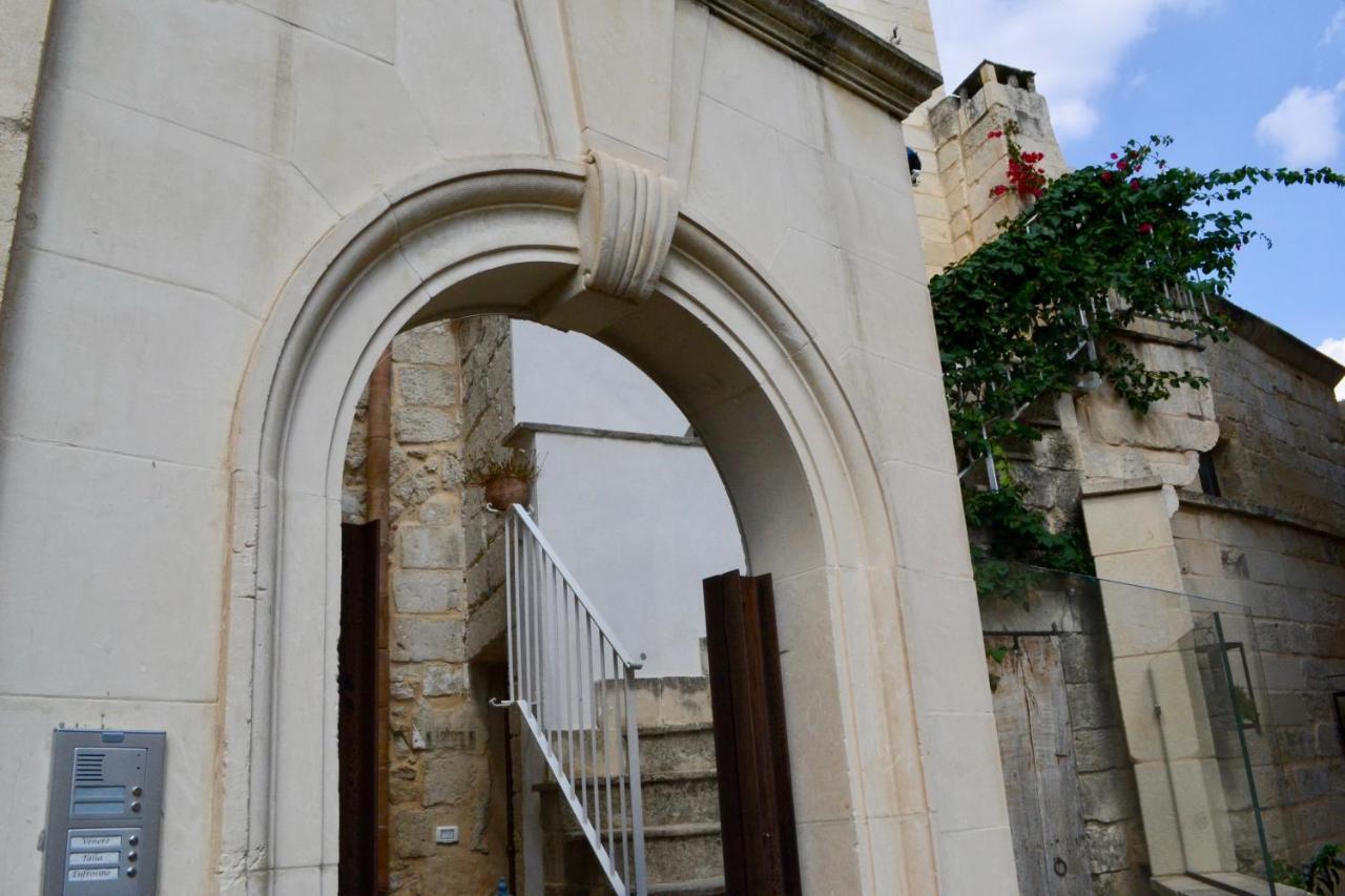 La Dimora Delle Grazie Alojamento de Acomodação e Pequeno-almoço San Cesario di Lecce